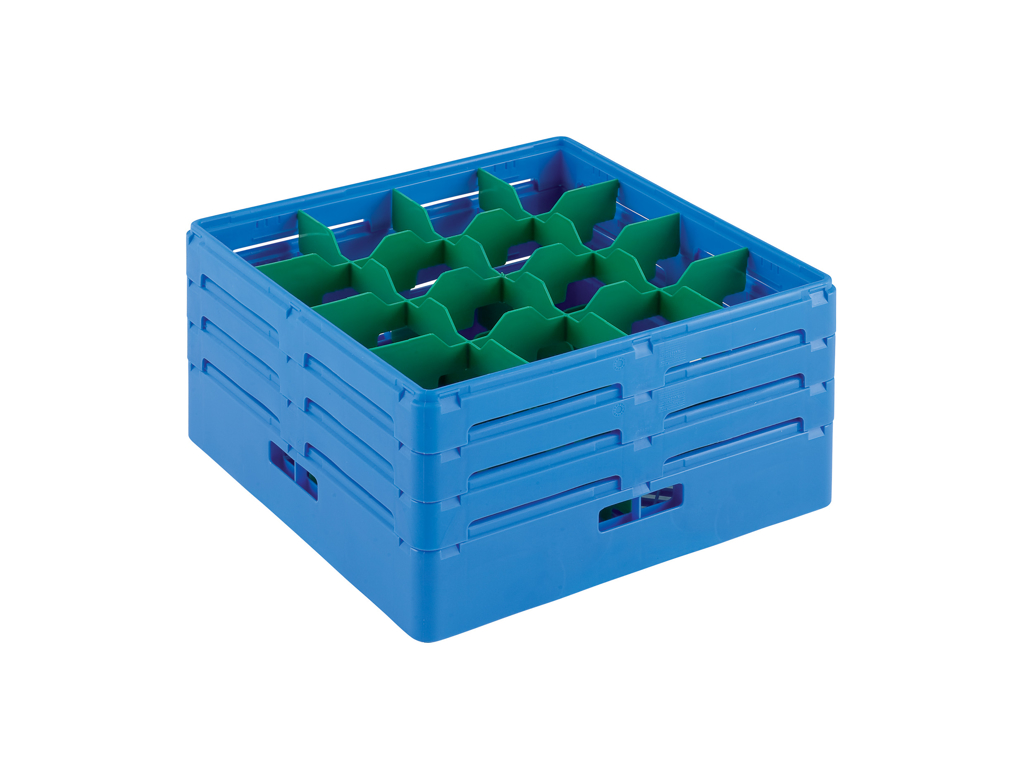 Dishwashing tray with divider