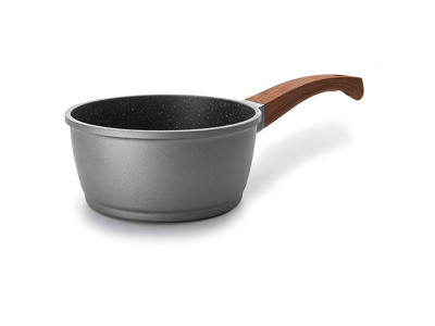 Saucepan alu with wooden handle 1.8 ltr