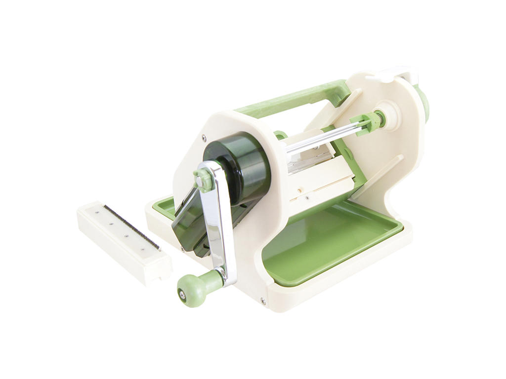 Japanese vegetable cutter with 2 blades