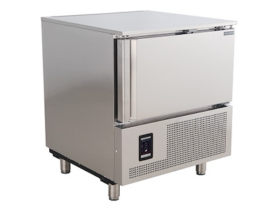 Blast cooler GN1/1x3 Touch display