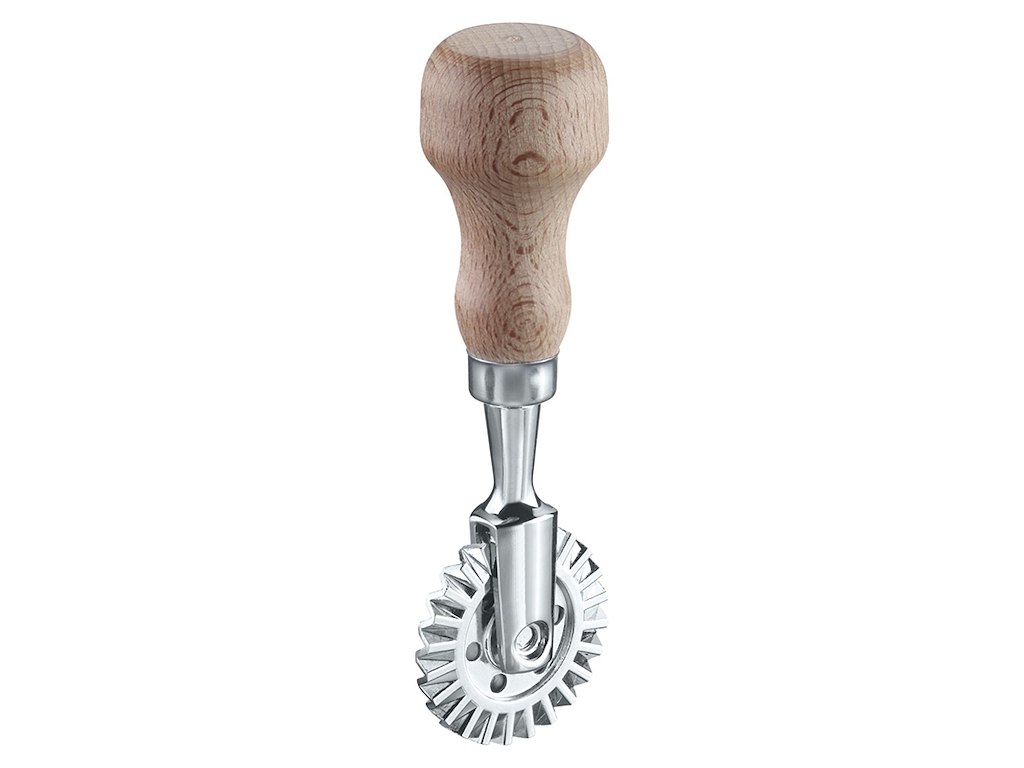 Pasta wheel with wooden handle Sofia