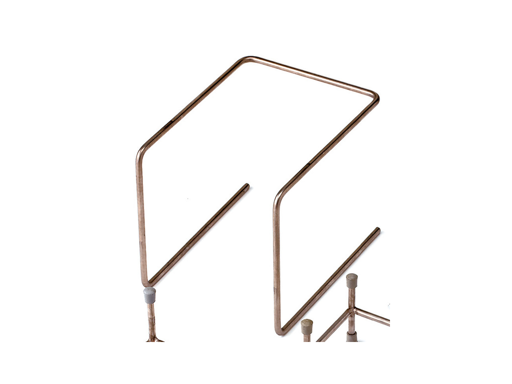 Chrome-plated open-faced sandwich stand