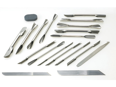 Decoration set with 18 tools RF LT