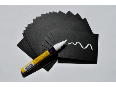 Price Tag A8 20 pcs package + 1 white marker