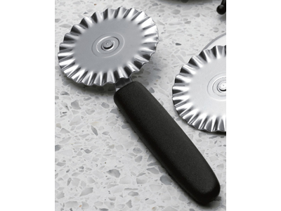 Pasta wheel single ribbed 7 cm