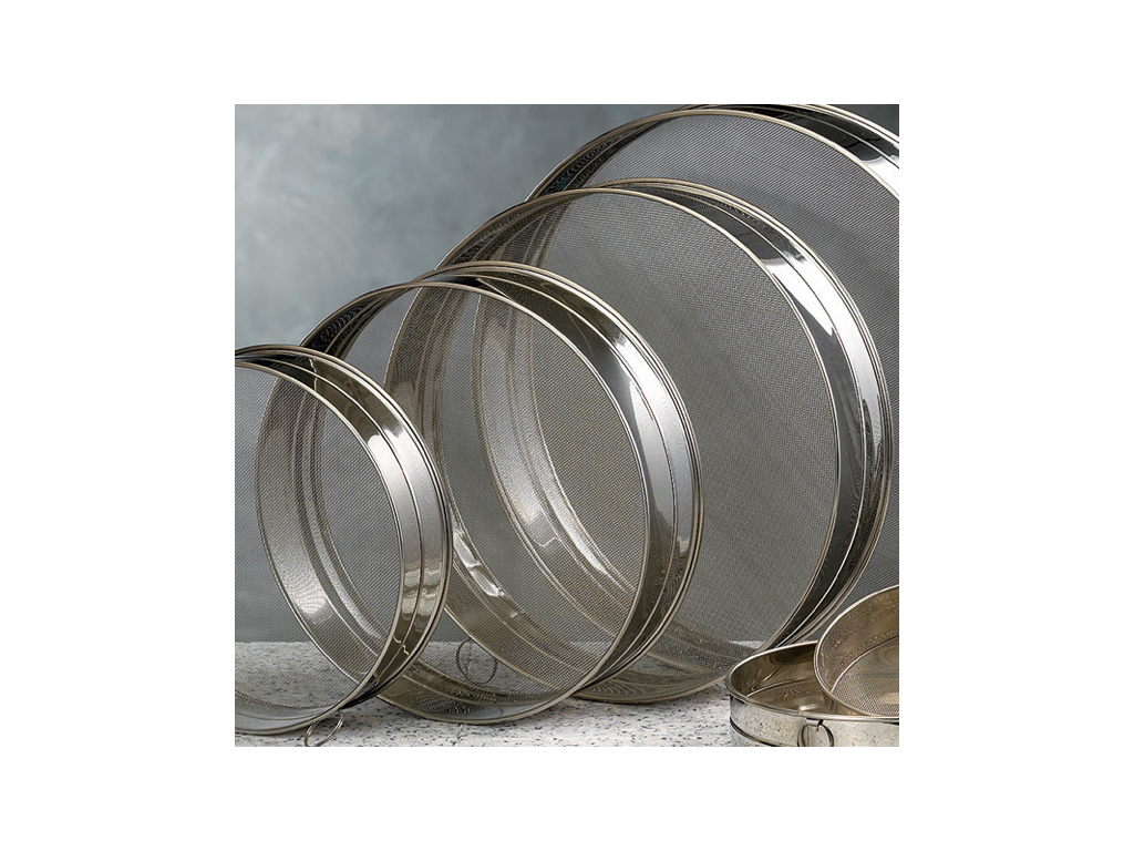 Flour sieve