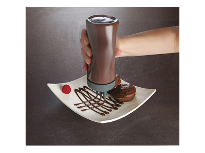 Dressing bottle with 3 nozzles 700 ml