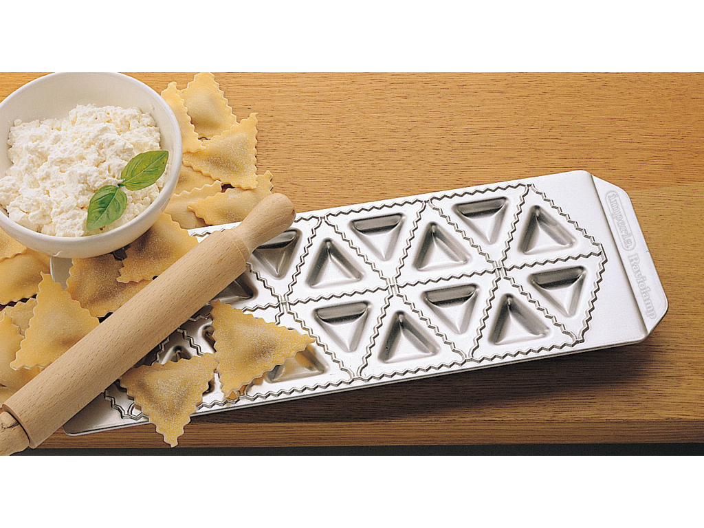 Ravioliform, 18 pcs, triangular