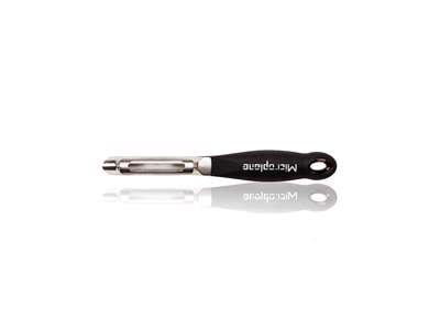 Thin peeler black Microplane