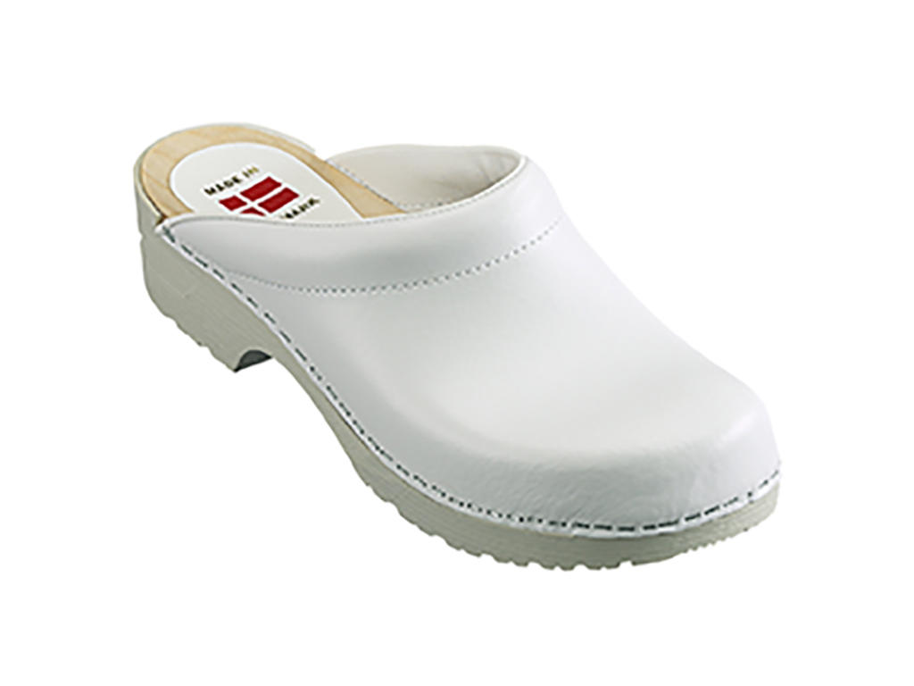 Wooden clogs without heel cap, white