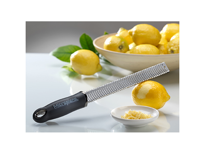 Grater fine Black Rubber handle Microplan