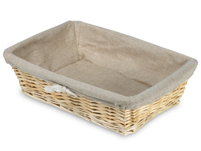 Basket woven 35x25x10 cm with cloth