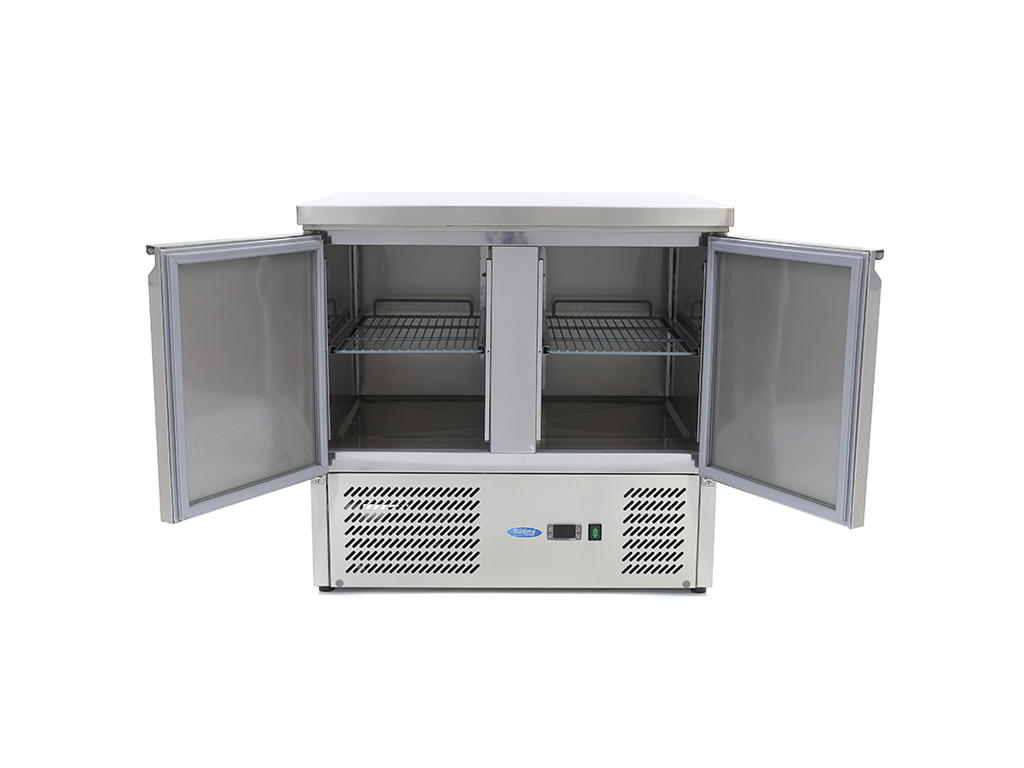 Refrigerated display case RF with 2 doors 90x70x88cm